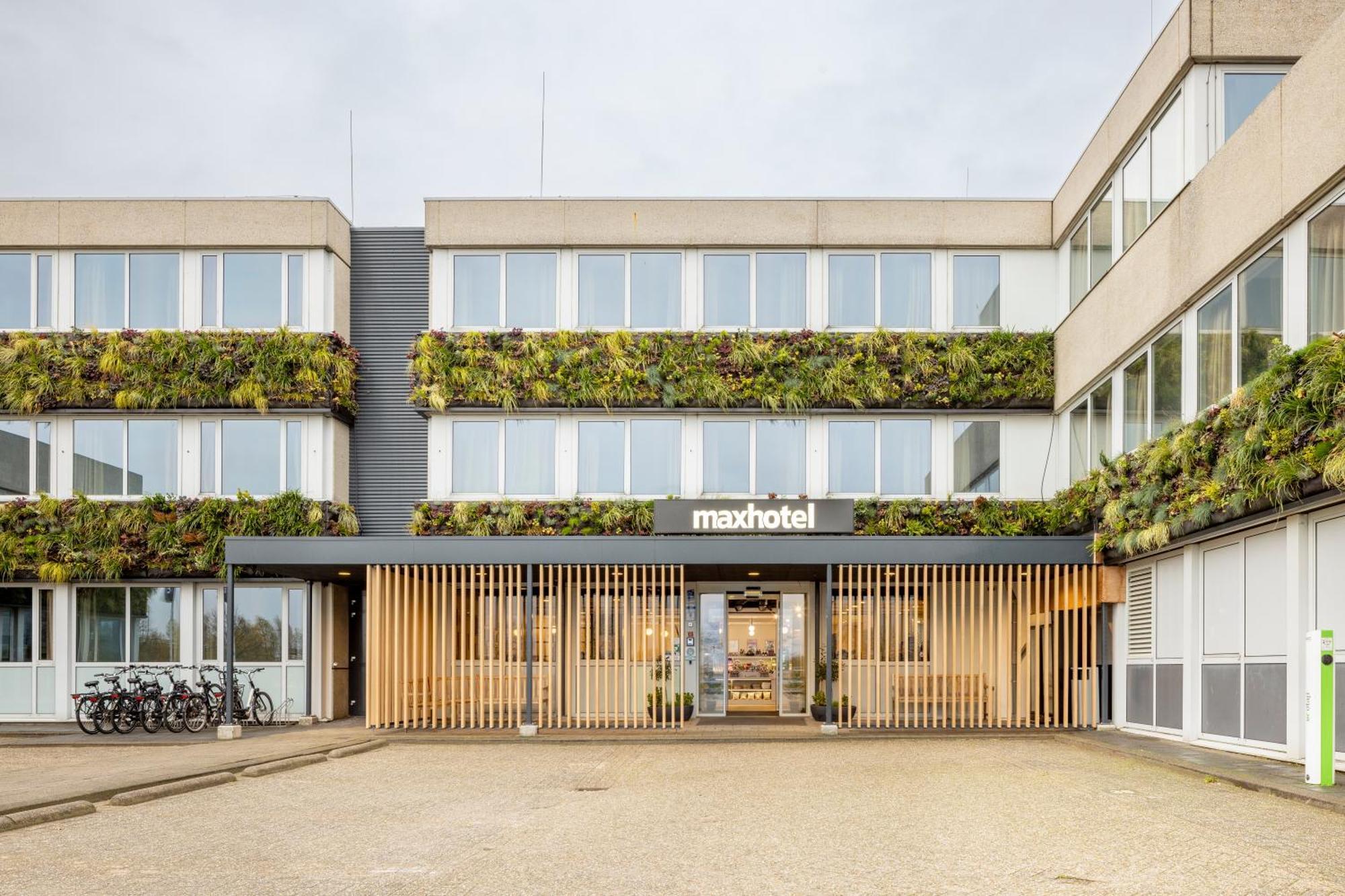 Maxhotel Amsterdam Airport Schiphol - Recently Renovated Hoofddorp Exterior photo